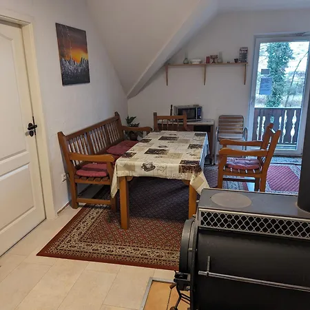 Lägenhet Gaestezimmer Im Steigerwald *